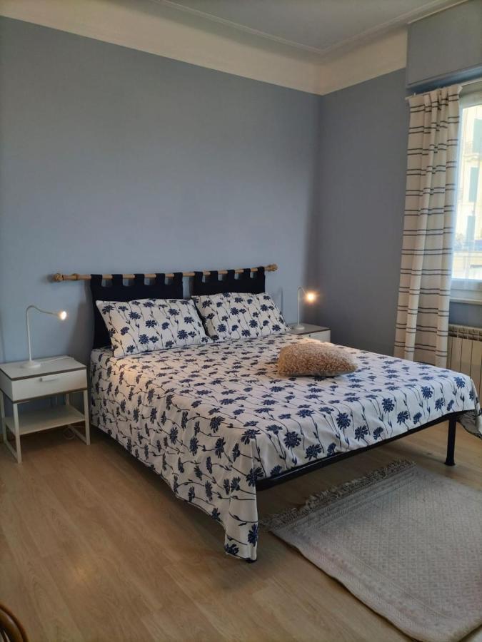 Attico Con Vista Mozzafiato Apartment บอร์ดิเกรา ภายนอก รูปภาพ